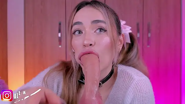 Snapshot of alejamillan1 chatting on October 29, 4:55 am alejamillan1 online show from October 29, 4:55 am