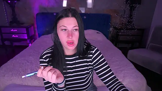 ArianaDarkk online show from April 23, 7:59 pm