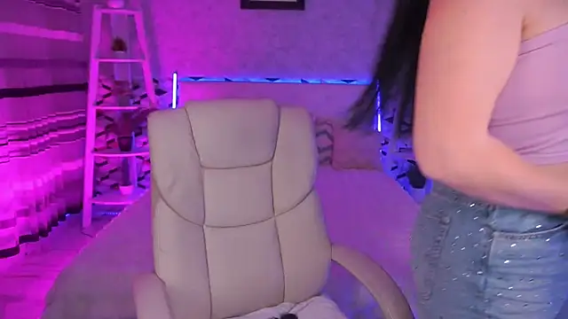 ArianaDarkk online show from April 9, 8:37 pm