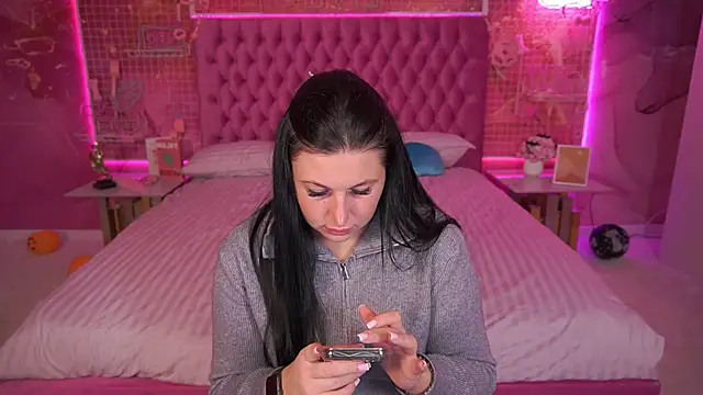 ArianaDarkk online show from November 5, 6:55 pm