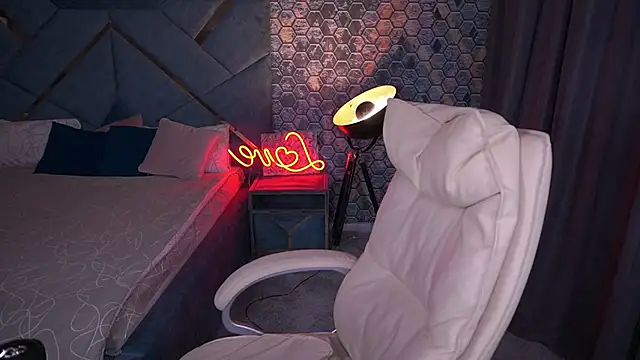 ArianaDarkk online show from March 5, 9:11 pm