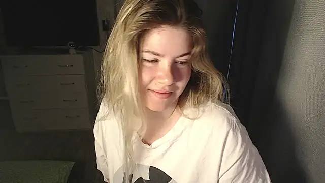 MelissaXKinky online show from March 13, 1:32 am