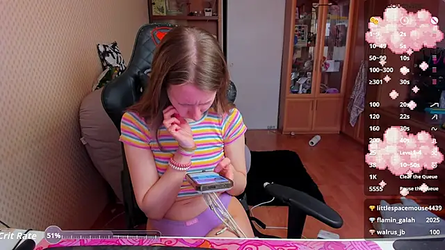 cutieMila online show from April 3, 7:15 am