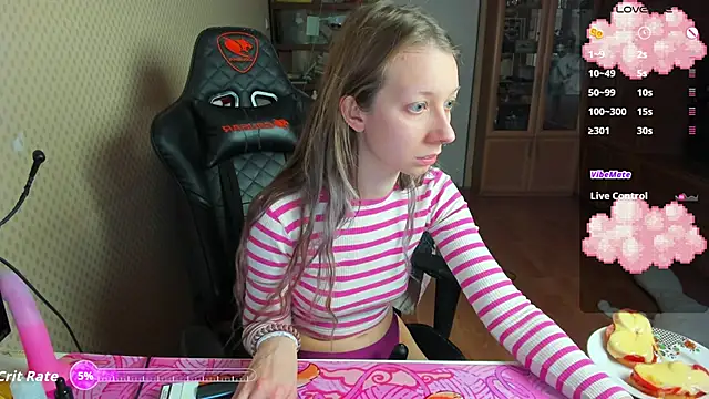 cutieMila online show from December 19, 7:33 am