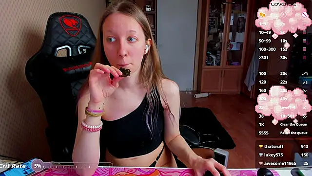 cutieMila online show from April 7, 12:18 pm