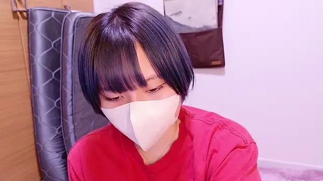 senachinnn online show from September 28, 8:32 am