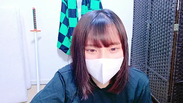 senachinnn online show from January 10, 7:35 am