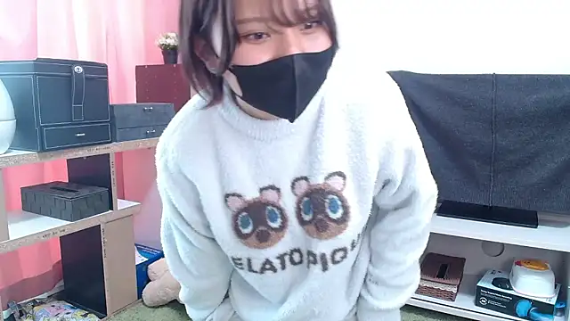 senachinnn online show from December 2, 2:56 am