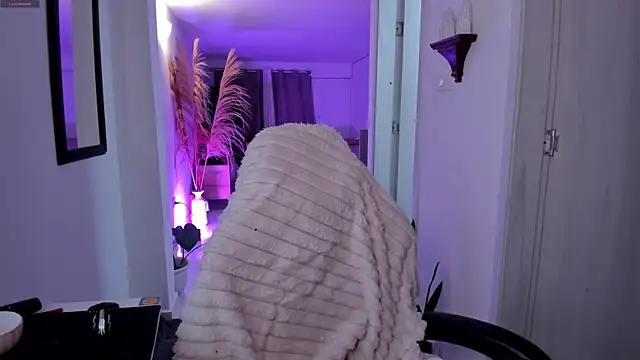 ElissaDominguez online show from May 16, 3:38 am