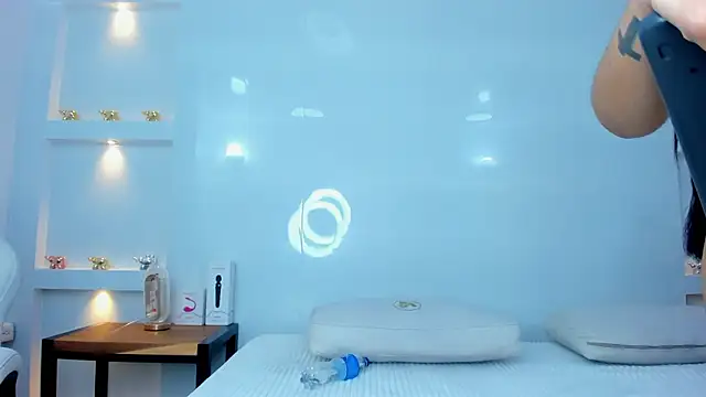 Dalia-Prada online show from December 22, 4:34 am