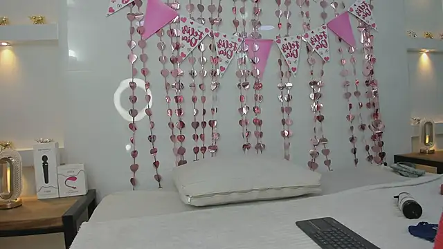 Dalia-Prada online show from February 14, 2:01 am