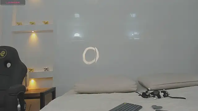 Dalia-Prada online show from April 6, 5:30 am