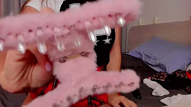 Snapshot of sexntease chatting on March 22, 10:48 pm sexntease online show from March 22, 10:48 pm