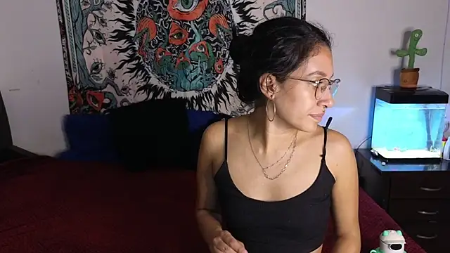 tony and sophia online show from March 25, 11:58 pm