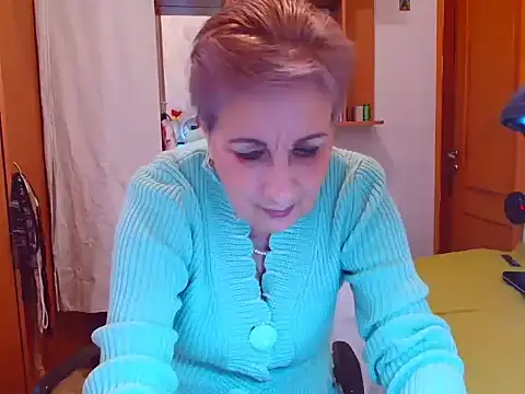 Victoria5643 online show from March 2, 2:58 pm