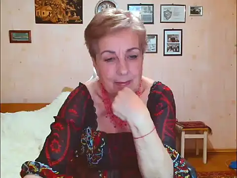 Victoria5643 online show from March 8, 7:17 pm