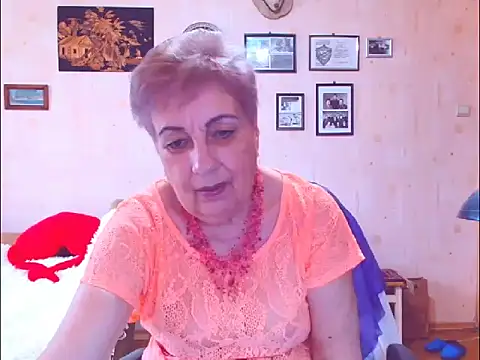 Victoria5643 online show from March 29, 7:43 am