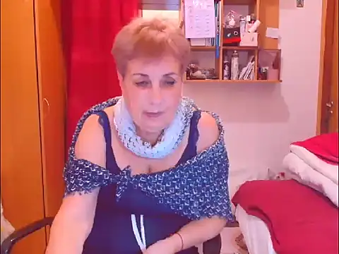 Victoria5643 online show from December 2, 6:42 pm