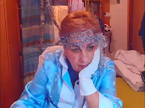 Victoria5643 online show from January 11, 2:24 pm