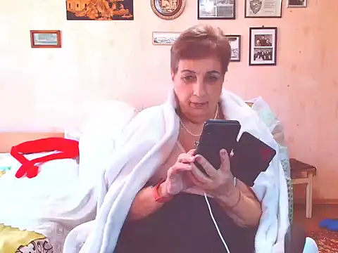 Victoria5643 online show from February 28, 10:59 am