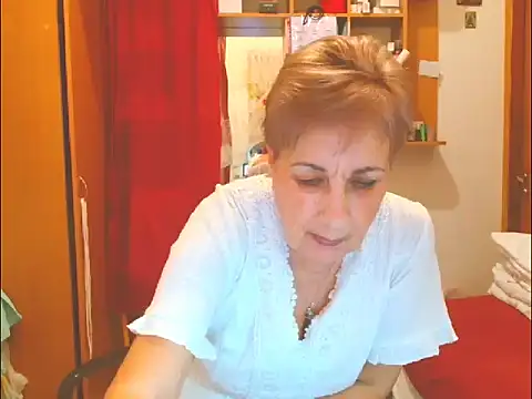 Victoria5643 online show from November 17, 6:01 pm