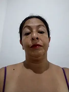 Snapshot of Catalina_JH chatting on March 2, 9:32 am Catalina JH online show from March 2, 9:32 am