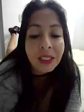 Snapshot of Catalina_JH chatting on December 28, 2:11 am Catalina JH online show from December 28, 2:11 am