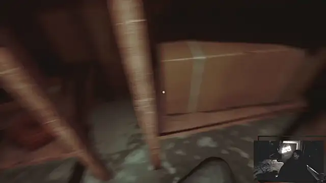 Snapshot of Rocker_Assassin66630 chatting on October 28, 6:45 am Rocker Assassin66630 online show from October 28, 6:45 am