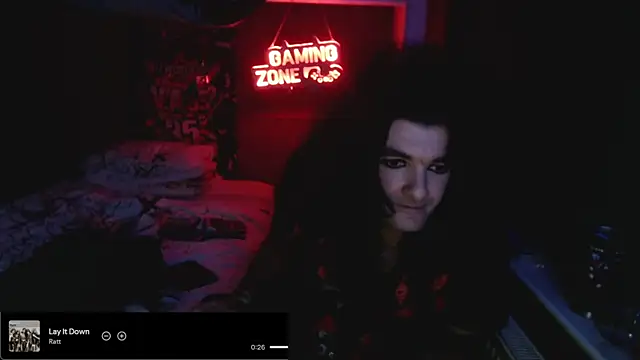 Snapshot of Rocker_Assassin66630 chatting on October 12, 4:03 am Rocker Assassin66630 online show from October 12, 4:03 am