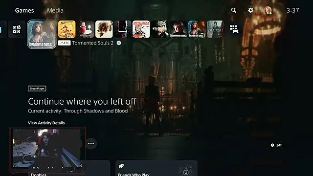 Snapshot of Rocker_Assassin66630 chatting on November 23, 3:38 am Rocker Assassin66630 online show from November 23, 3:38 am