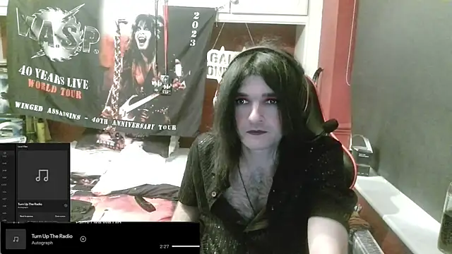 Rocker Assassin66630 online show from April 20, 10:33 pm
