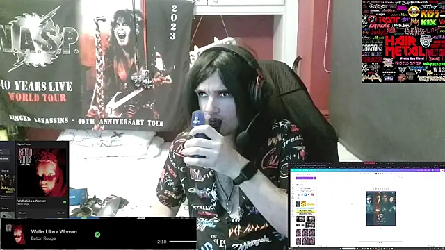Rocker Assassin66630 online show from May 22, 11:47 pm