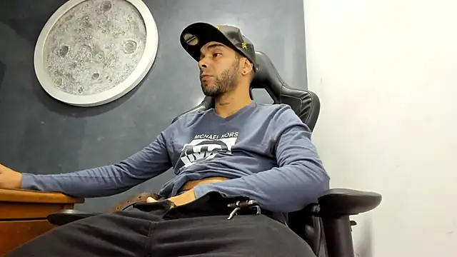 Bryan Bronx online show from October 12, 11:17 pm