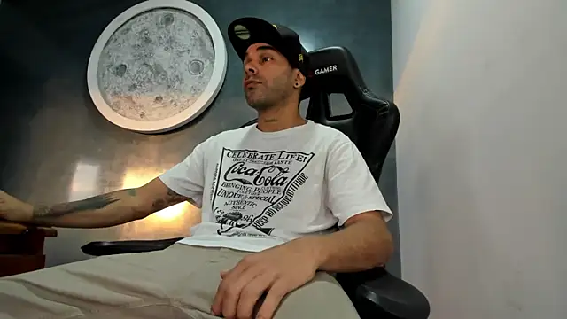 Bryan Bronx online show from March 18, 10:58 pm
