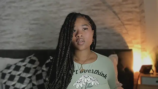 Snapshot of Anneth__M chatting on February 9, 7:34 pm Anneth M online show from February 9, 7:34 pm