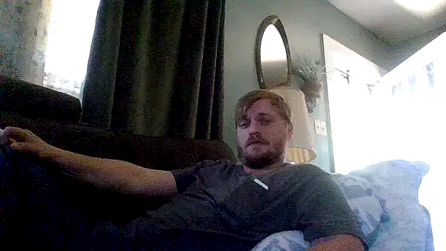 MrMilkish online show from May 13, 6:04 pm