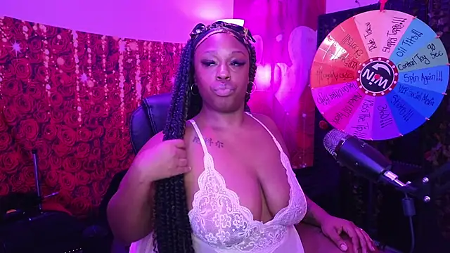 cheriserozequeen online show from May 23, 4:50 pm