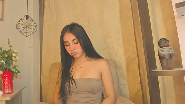 Chanttall  online show from January 30, 4:58 am
