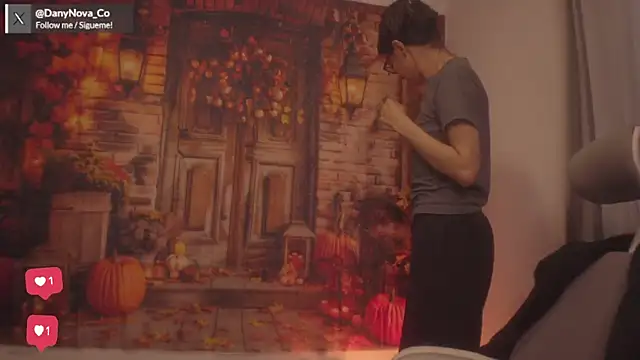 DanyNova Co online show from September 22, 9:10 pm