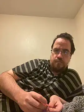 Snapshot of nomonkeys855 chatting on December 6, 3:02 am nomonkeys855 online show from December 6, 3:02 am