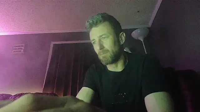 HungStud4You online show from March 21, 6:38 am