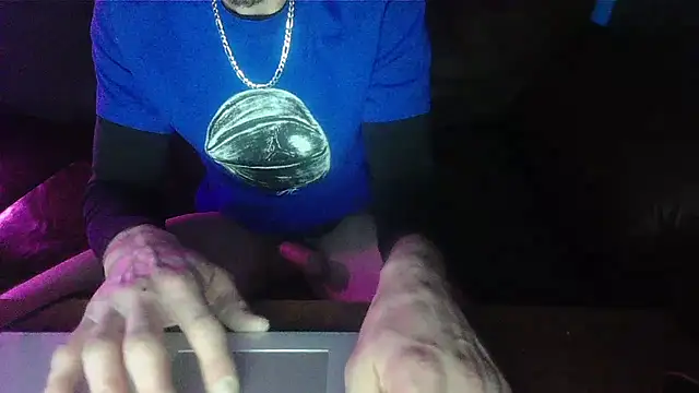 HungStud4You online show from February 27, 7:51 am