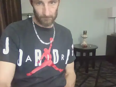 HungStud4You online show from November 6, 4:49 am