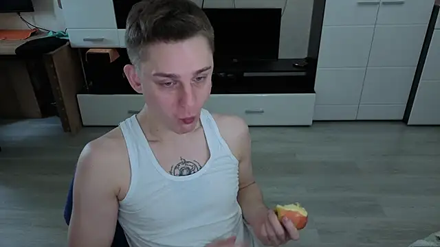 angryzan online show from November 14, 7:01 am