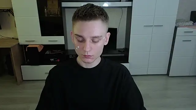 angryzan online show from April 13, 5:11 am