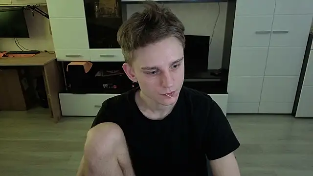 angryzan online show from March 17, 9:12 am