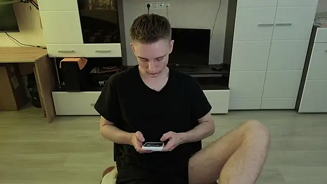 angryzan online show from April 17, 4:59 am