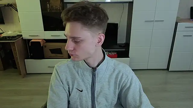 angryzan online show from March 13, 6:07 am