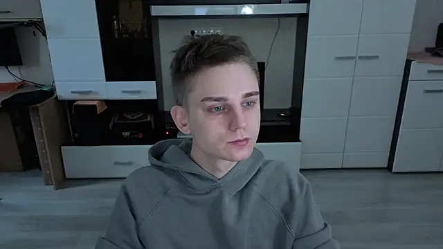 angryzan online show from November 24, 6:13 am