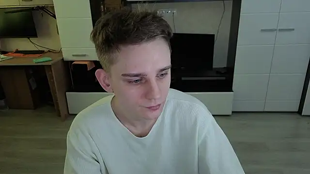 angryzan online show from March 4, 8:00 am